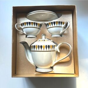 Grace Teaware Set Gold and Black Geometric New in Gift Box NWT in gift box